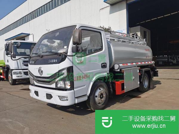 江蘇出售二手藍牌五噸油罐車