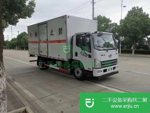 四川出售二手解放虎VH易燃氣體廂式運輸車