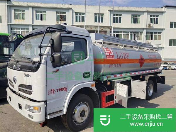 貴州出售二手8噸油罐車國五支持分期玉柴150馬力萬里揚6檔3噸前橋7噸后橋