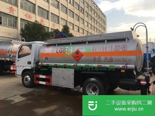 陜西出售二手東風(fēng)多利卡5噸加油車