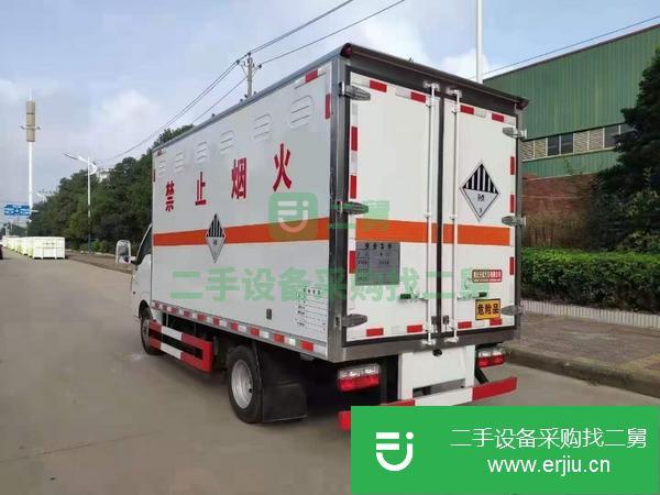 山東出售二手東風箱式危險品運輸車