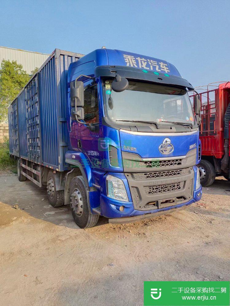 江西出售二手東風(fēng)柳汽240馬力9米6前四后四箱式貨車