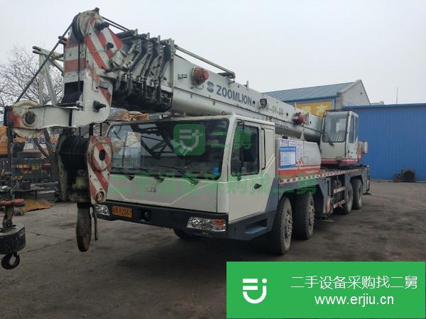天津出售二手10年5月中聯重科50噸汽車吊