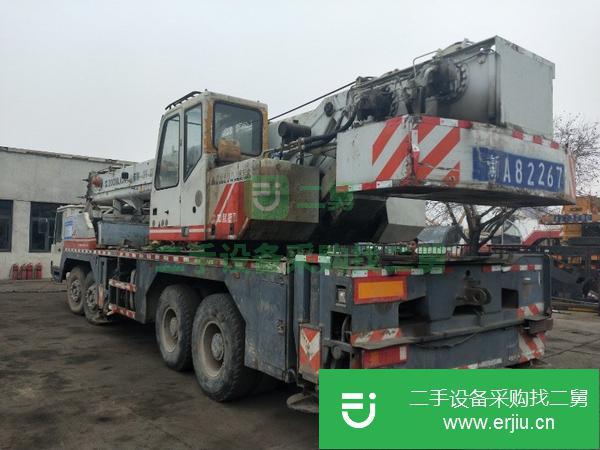 天津出售二手10年5月中聯重科50噸汽車吊