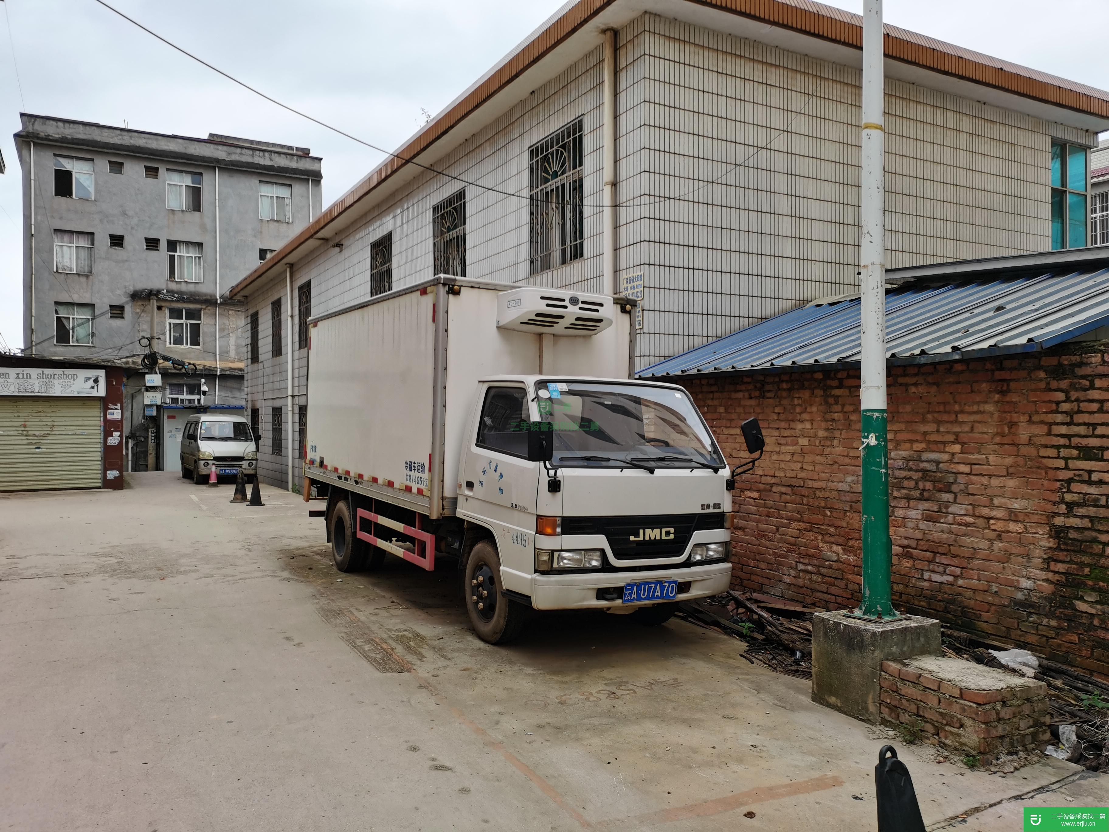 云南出售二手江鈴順達(dá)窄體110馬力冷藏車(chē)