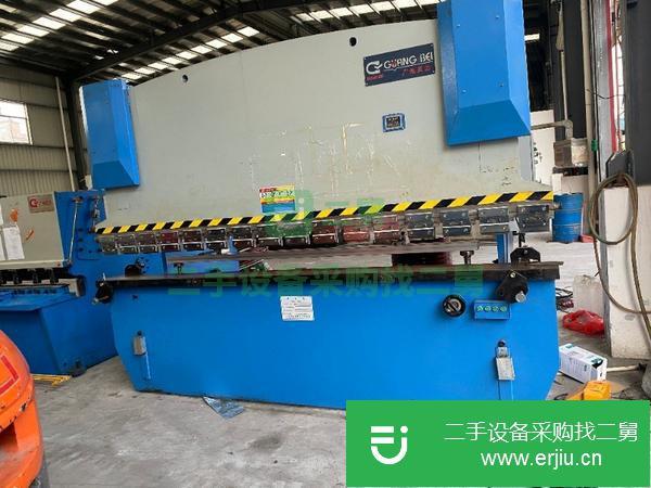 廣東出售二手貝力100t*3200折彎?rùn)C(jī)