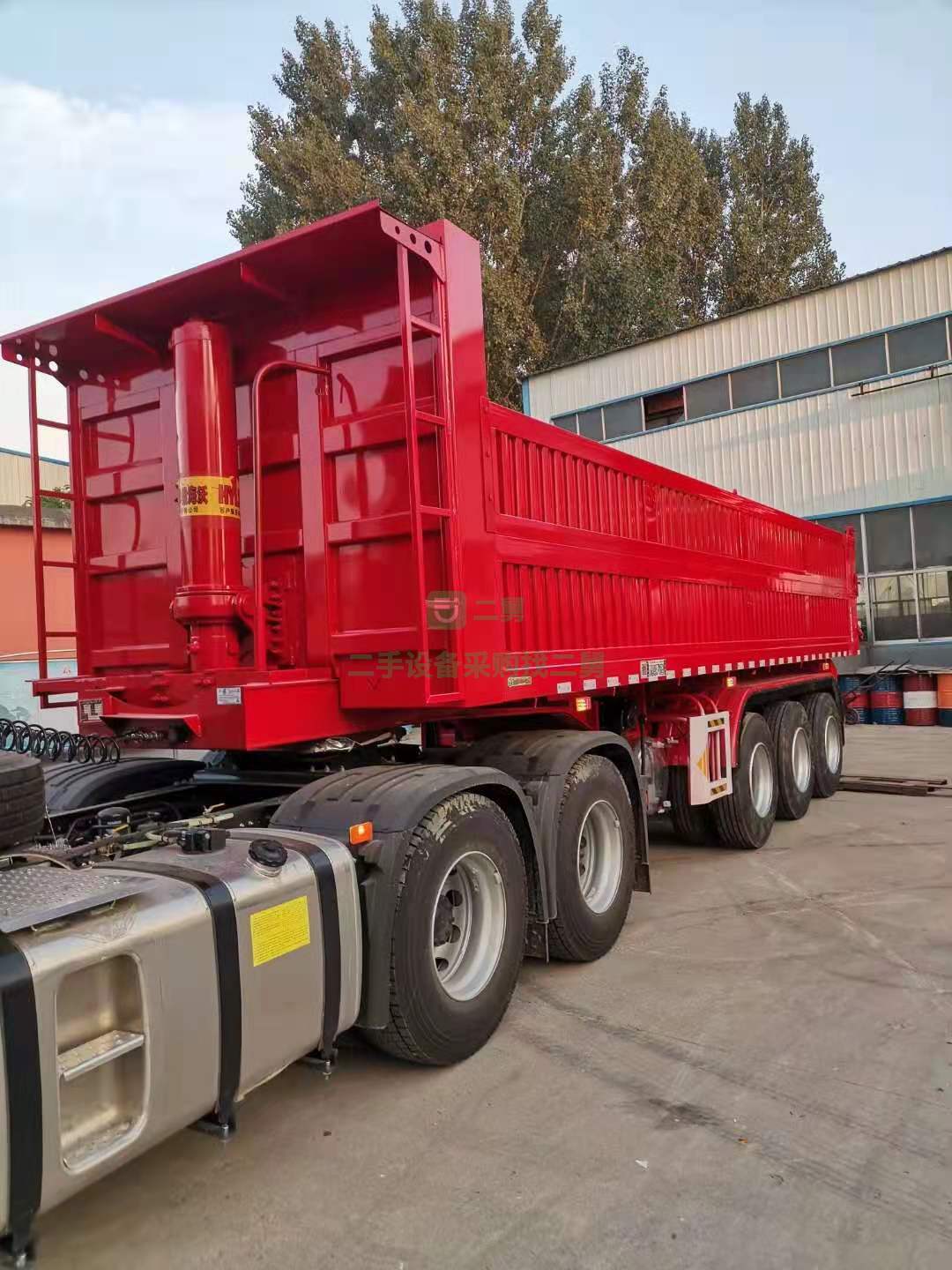出售箱式后翻，側翻自卸車式半掛車