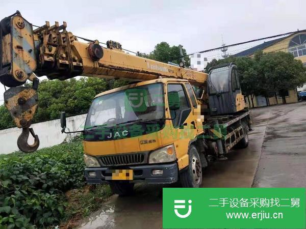 江蘇出售二手10年12月出廠柳工8噸4節(jié)臂汽車吊