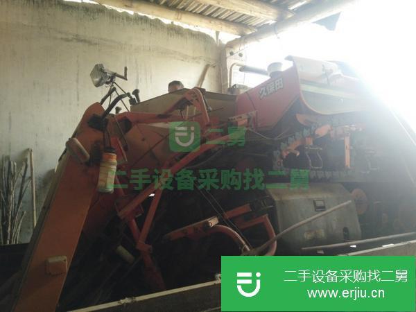 廣西出售二手久保田半喂入收割機。