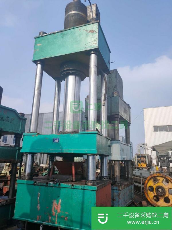 山東出售二手500T高行程油壓機(jī)