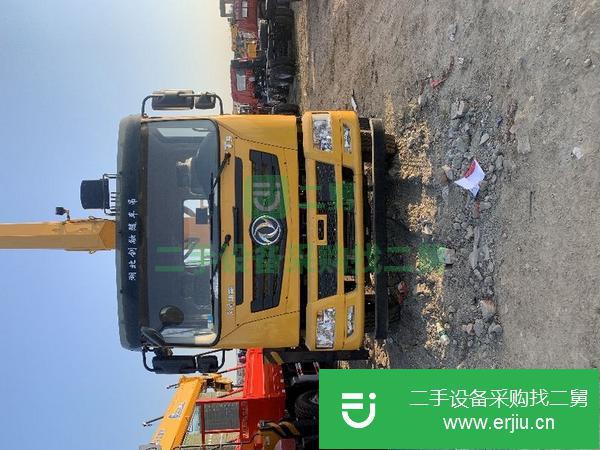 江蘇出售二手徐工12噸隨車吊