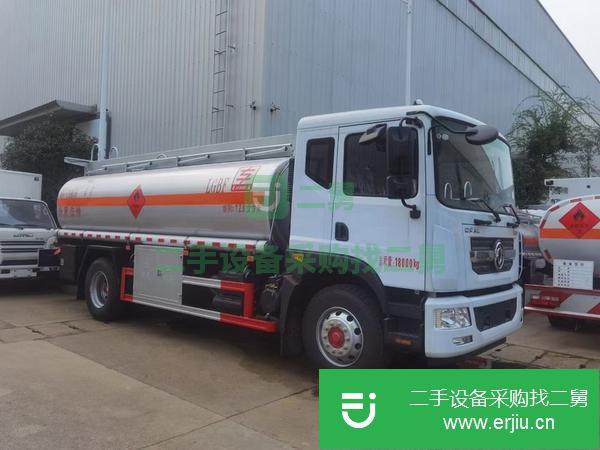 湖北出售二手東風油罐車康明斯180馬力