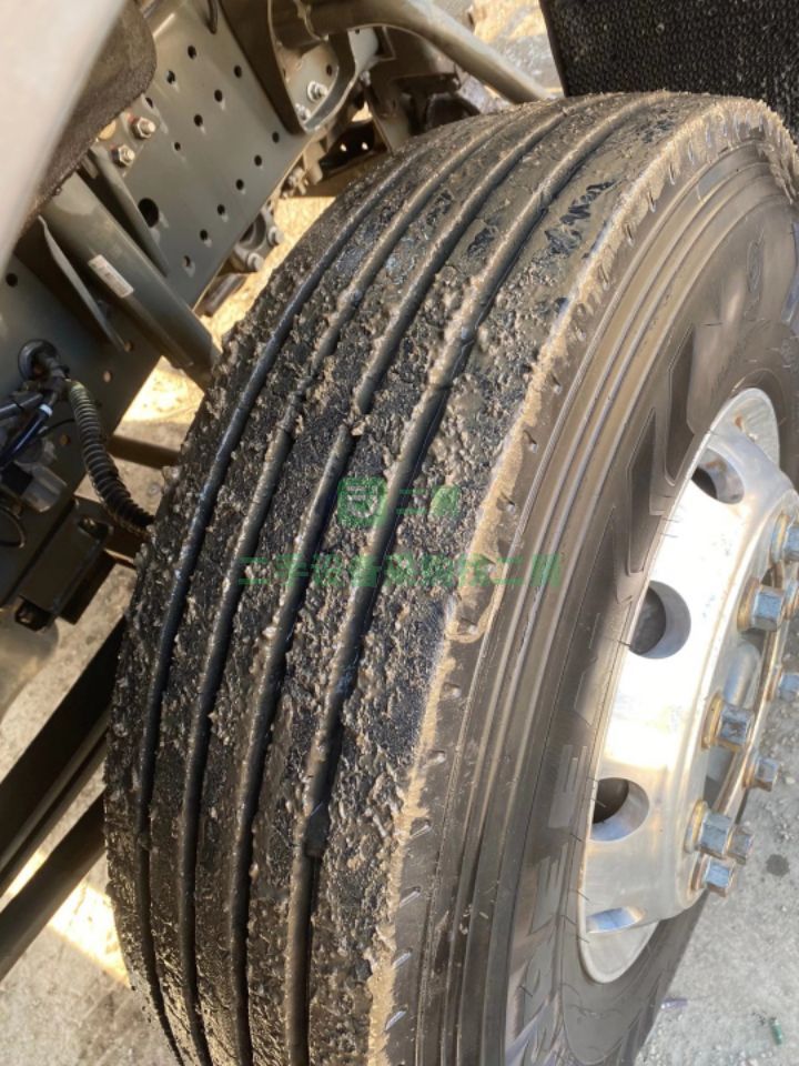 急售豪沃440馬力德國曼一年整牽引車交強險準新車國六排放