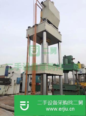 河北出售二手大臺(tái)面大行程500噸四柱液壓機(jī)