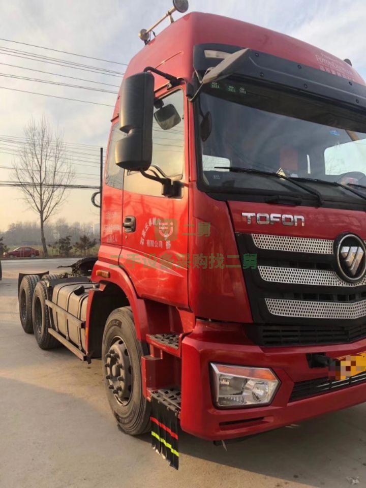 急售2年半歐曼ETX430馬力牽引車，富康發(fā)動(dòng)機(jī)，帶全保險(xiǎn)，輪胎9成新