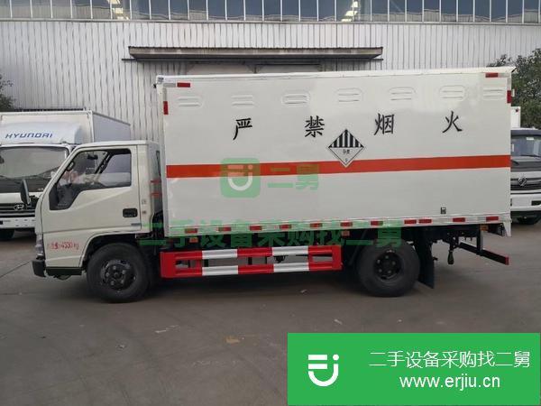 安徽出售二手江鈴易燃液體廂式貨車包上牌