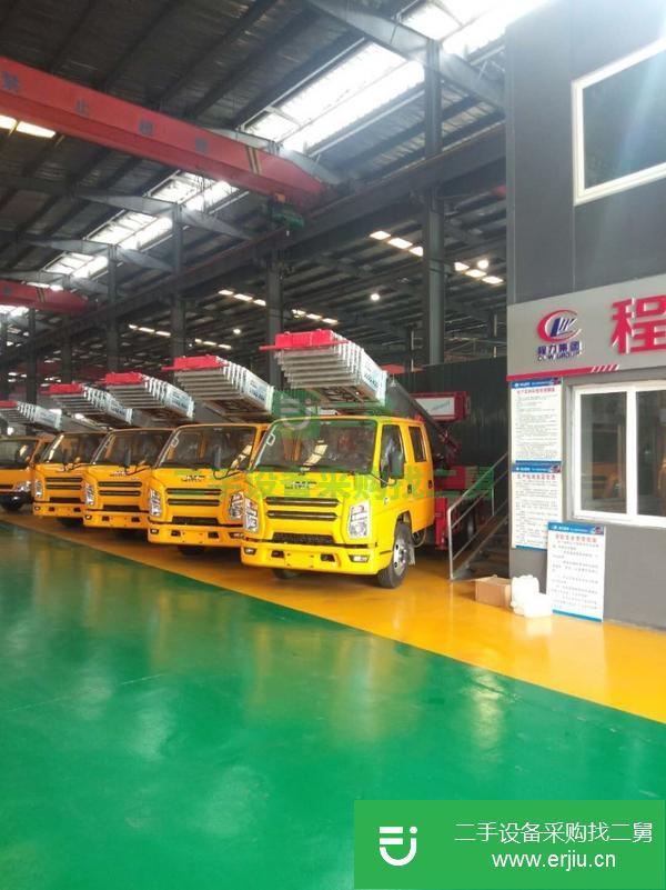 云南出售二手江鈴32米云梯車