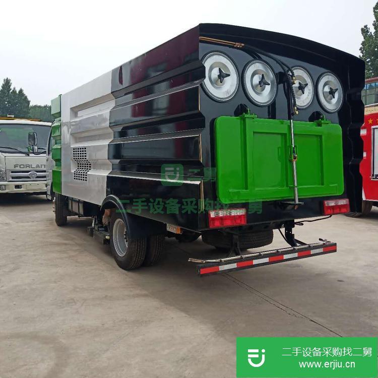 山東出售二手9噸大型干吸式洗掃車