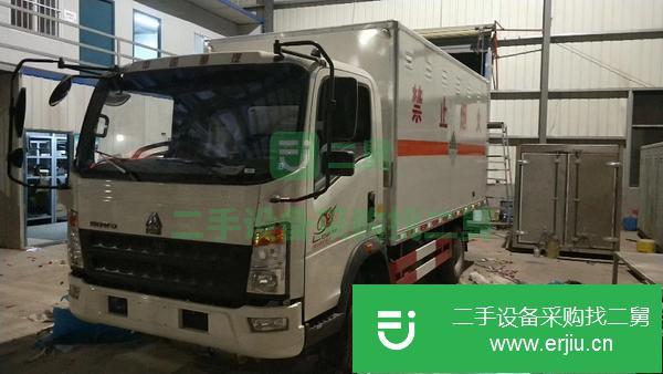 上海出售二手豪沃輕卡危險品運輸車