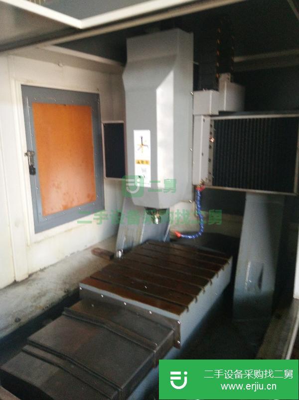 廣東出售二手650雕銑機，8成新精度0.02mm以內,保修3個月