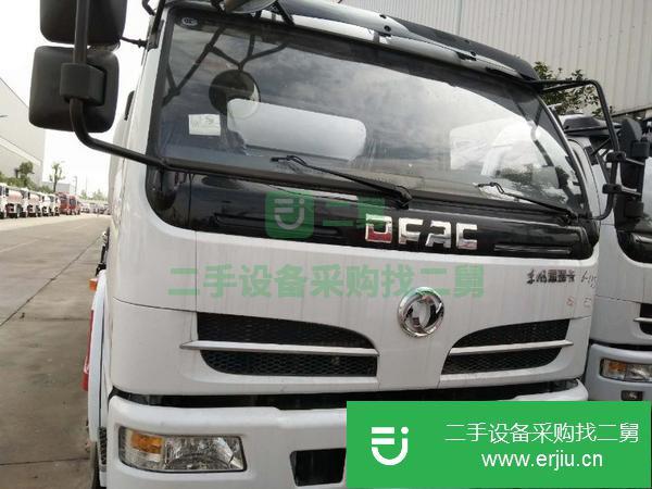 遼寧出售二手東風(fēng)10.2方洗井液運(yùn)輸車