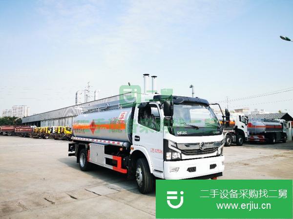 陜西出售二手東風8噸油罐車上好戶證件齊全