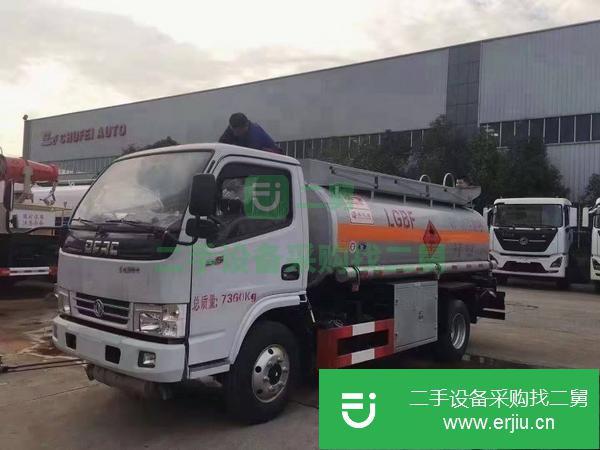 寧夏出售二手5噸油罐車玉柴115馬力國五發動機