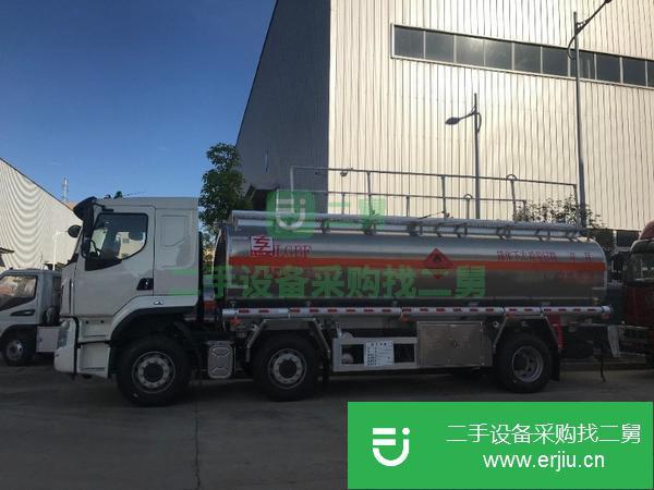 云南出售二手柳氣乘龍廂式危險品油罐車全國上戶無憂