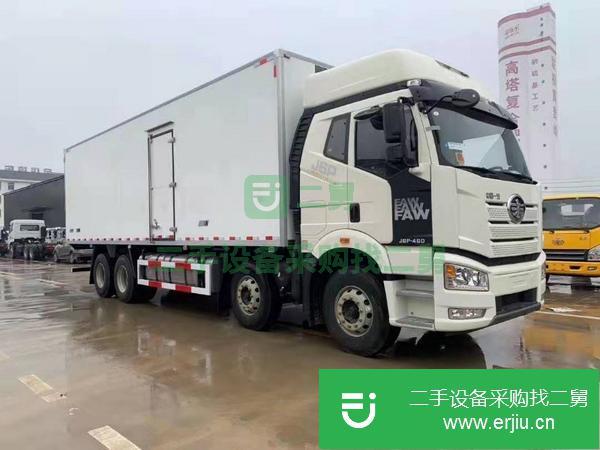 湖北出售二手解放J6P9.6米前4后8460馬力冷藏車