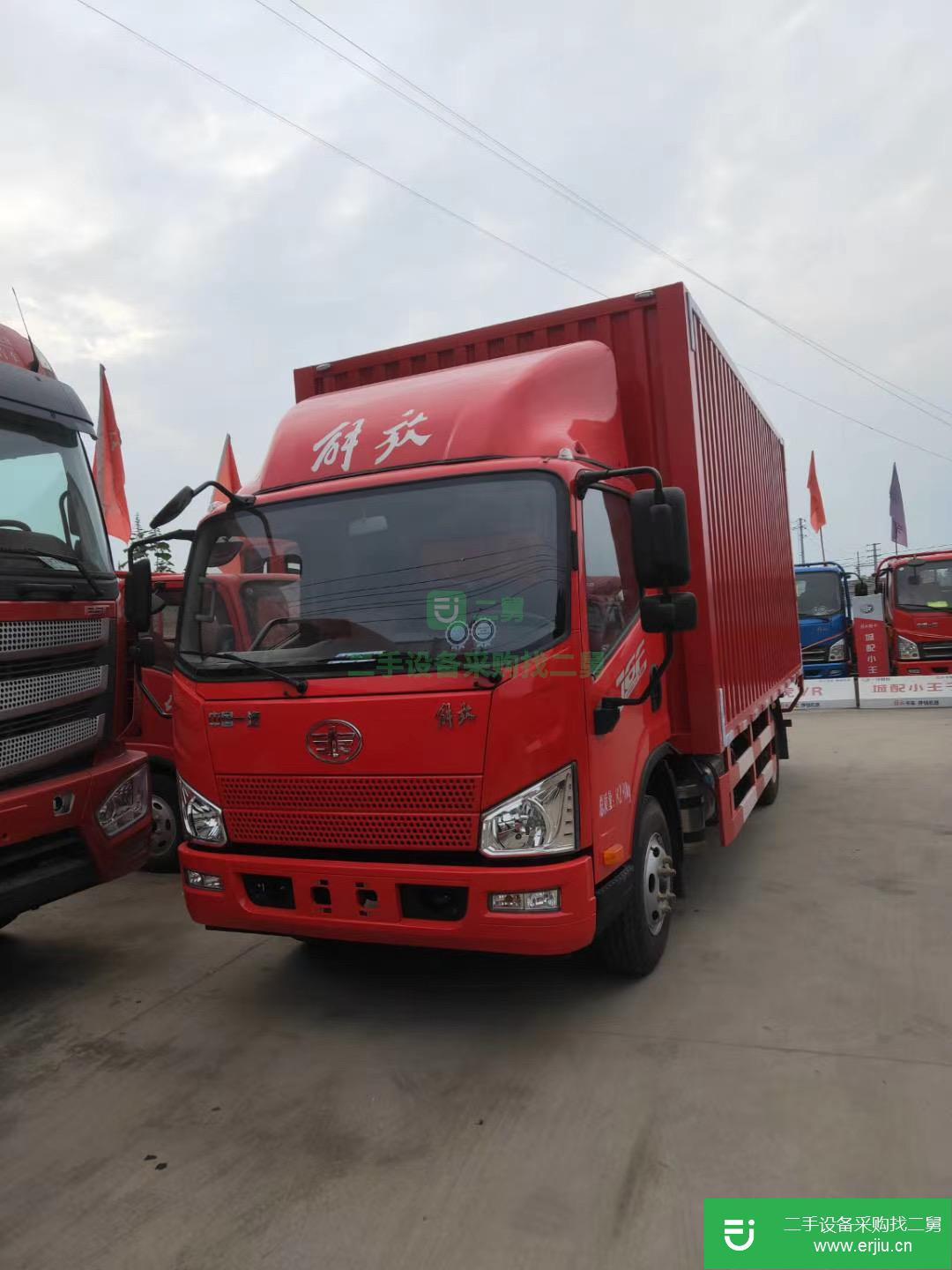 江蘇出售二手一汽解放輕卡155馬力箱式貨車