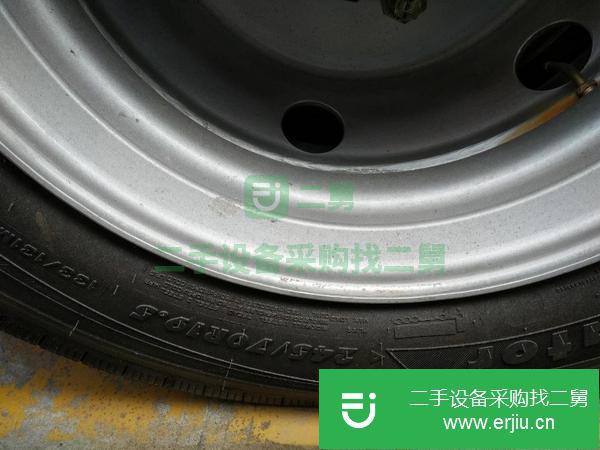 遼寧出售二手東風(fēng)10.2方洗井液運(yùn)輸車