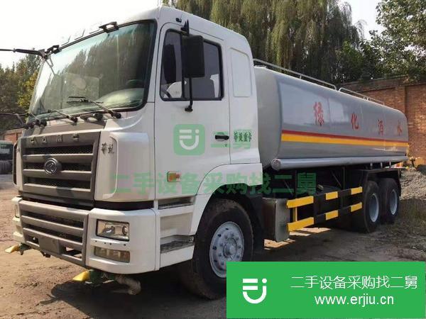 江蘇出售二手灑水車336馬力濰柴大泵發(fā)動(dòng)機(jī),25噸罐體