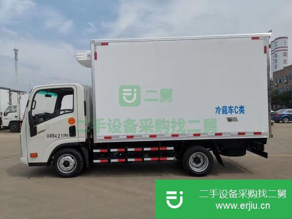 湖北出售二手大運小卡3米7102馬力肉鉤冷藏車