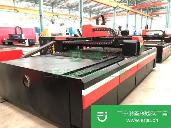 遼寧出售二手迪能500瓦光纖激光切割機