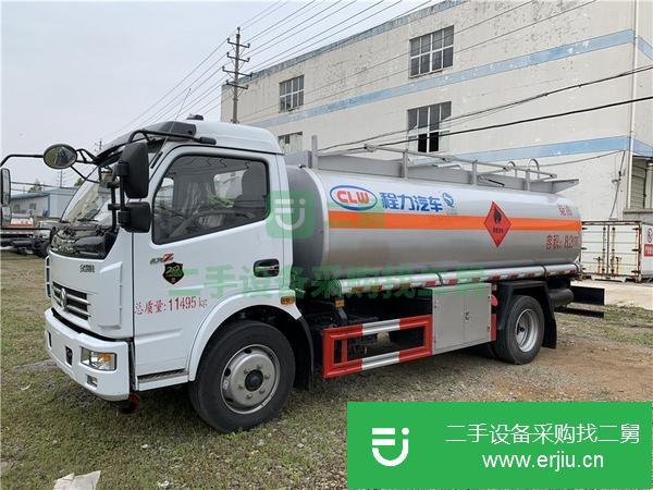 湖北出售二手東風多利卡8.2方加油車