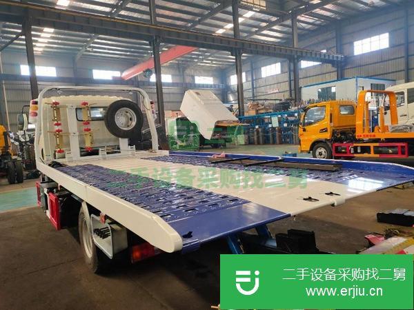 內蒙古出售二手重汽豪沃藍牌國五110馬力清障車支持分期