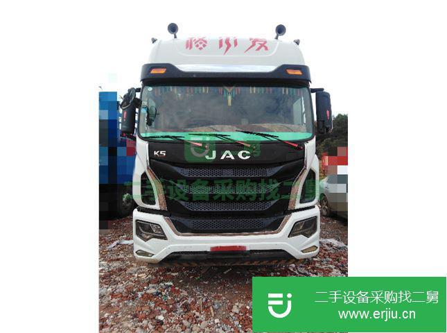 甘肅出售二手江淮格爾發280馬力前四后四箱式貨車