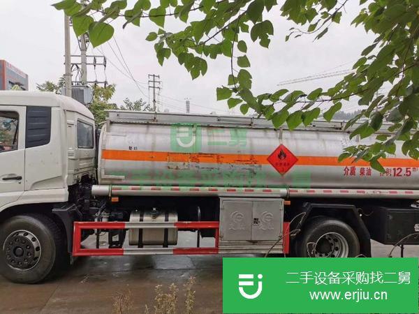 陜西出售二手帶戶8噸加油車 手續齊全  無事故