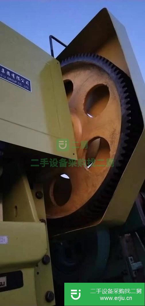 山西出售二手揚(yáng)力J21-200開式固定臺(tái)壓力機(jī)