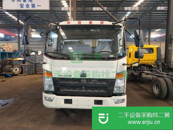 內蒙古出售二手重汽豪沃藍牌國五110馬力清障車支持分期