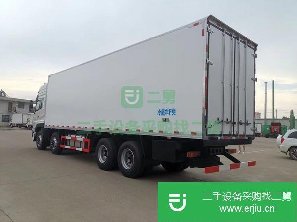 湖北出售二手東風天龍高頂雙臥9米6420馬力冷藏車