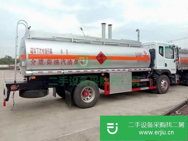 湖北出售二手東風D9國五12噸油罐車