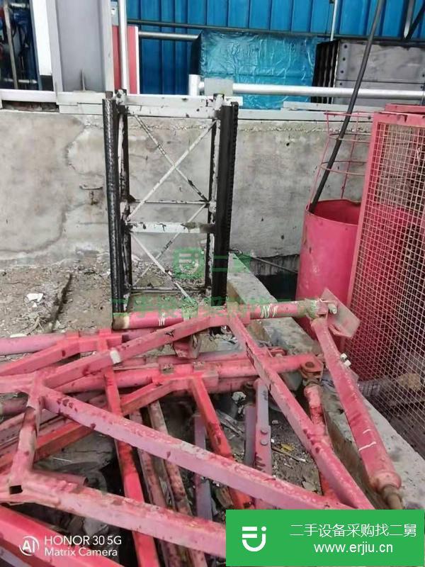 新疆出售二手12年中聯電梯100米