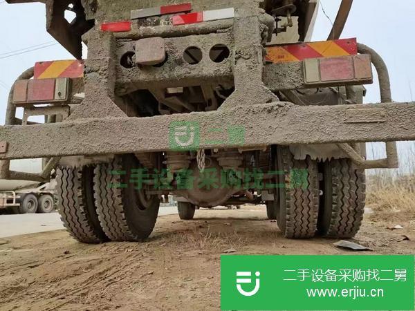 廣西出售二手精品攪拌車實表2萬多公里手續齊全