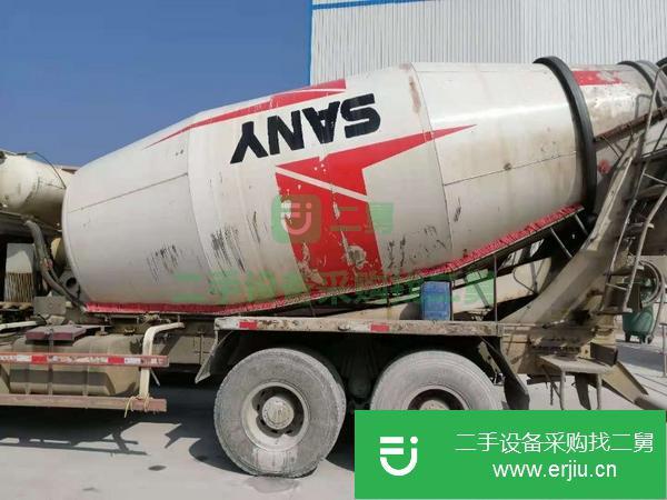 廣西出售二手豪沃大12方攪拌車國四