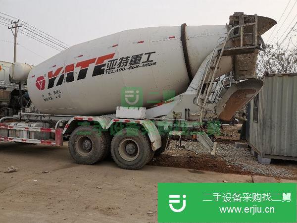 福建出售二手18年國五12方14方豪沃底盤攪拌車，可提檔過戶