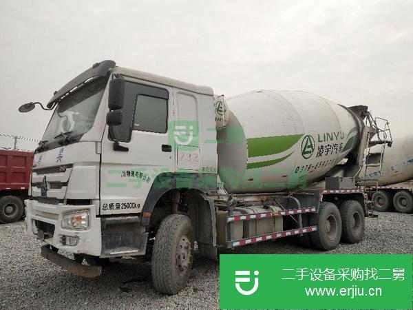 山東出售二手18年國五大14方豪沃攪拌車