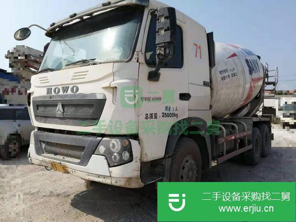 貴州出售二手15年重汽豪沃大12方攪拌車