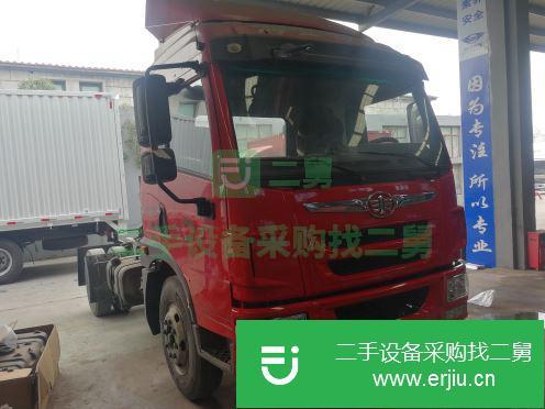 上海出售二手一汽解放前二后四牽引車