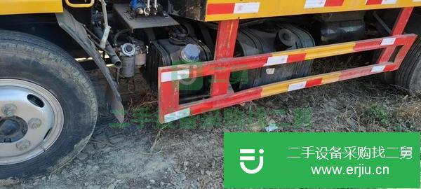 湖北出售二手藍牌多利卡D6吸污車
